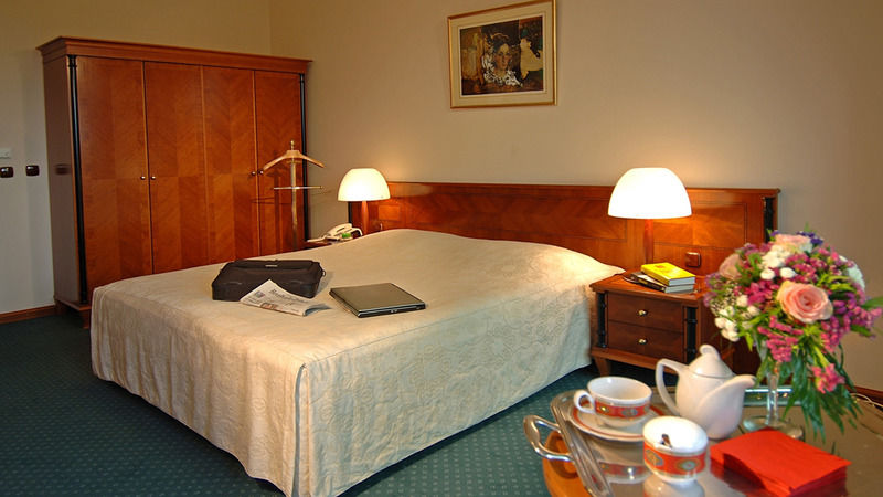 Aleksandar Palace Hotel Congress Center & Spa 스코페 외부 사진