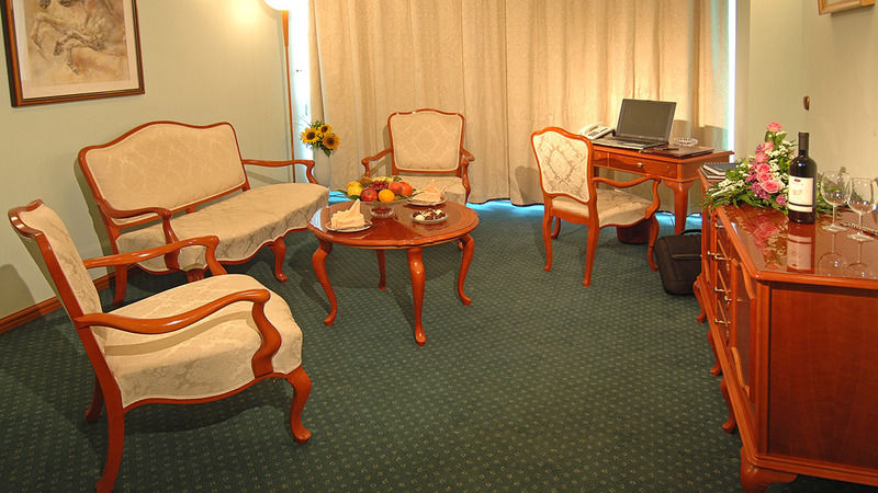 Aleksandar Palace Hotel Congress Center & Spa 스코페 외부 사진